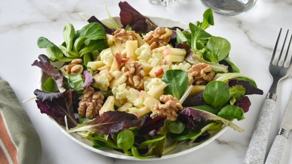 Ensalada Waldorf Argentina Near Me